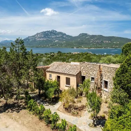 Daire In Sardinia With Sea View Olbia