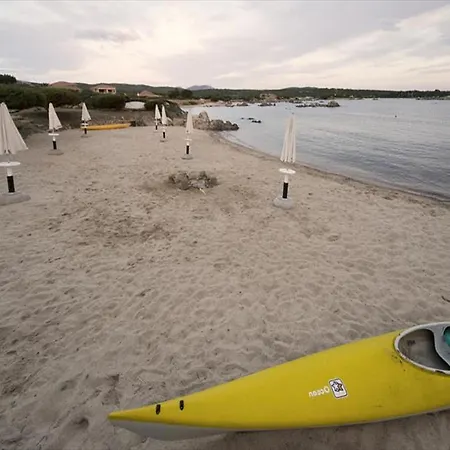 In Sardinia With Sea View 아파트 *